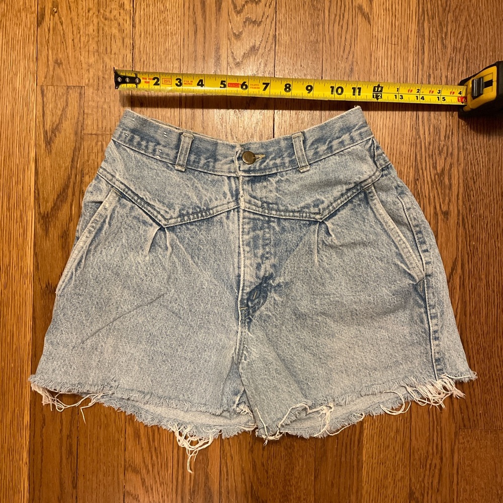 Vintage High-Waisted Women Shorts